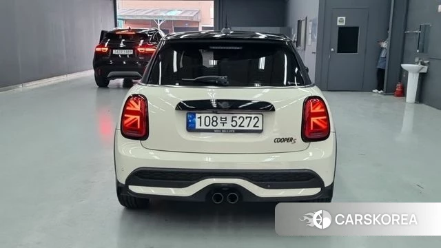Mini Cooper S id 3871970 из Кореи 12
