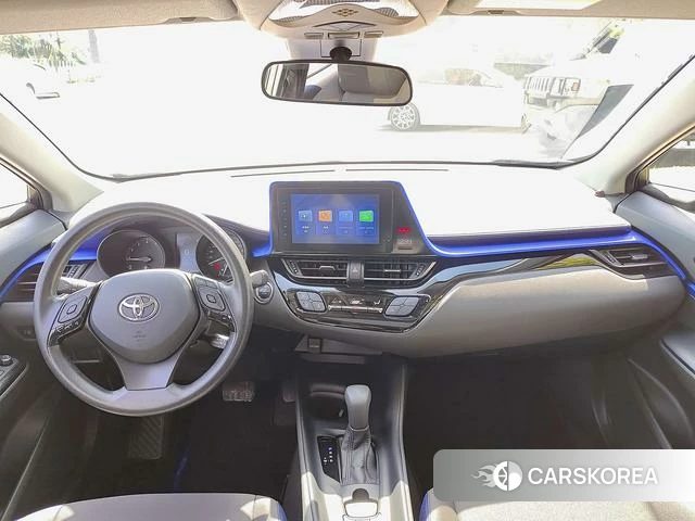 Toyota C-HR 2022 Белый из Китая, фото 4