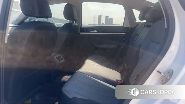 Volkswagen Lavida 2024 Белый из Китая, фото 5