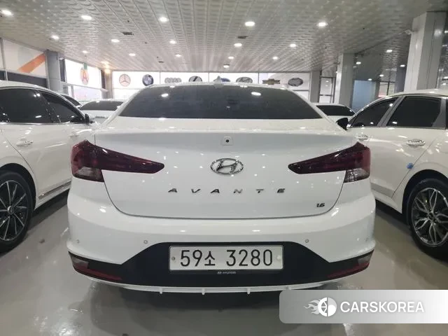 Hyundai The New Avante AD 2019 Белый из Кореи, фото 5