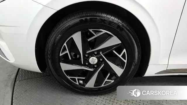 Hyundai The New Grandeur IG Hybrid id 3777320 из Кореи 14