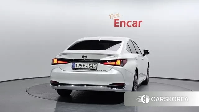 Lexus ES300h 7th generation id 3371960 из Кореи 14