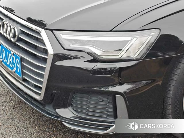 Audi A6L id 4241276 из Китая 10