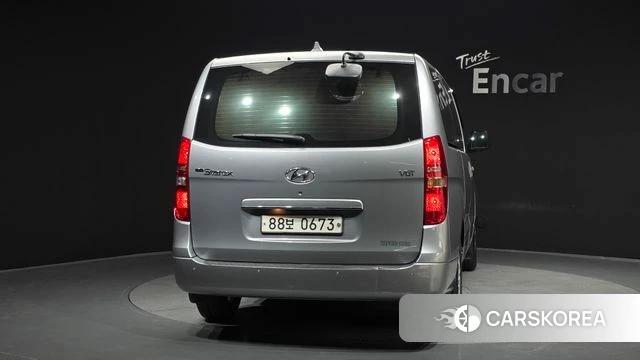 Hyundai The New Grand Starex id 3861400 из Кореи 14