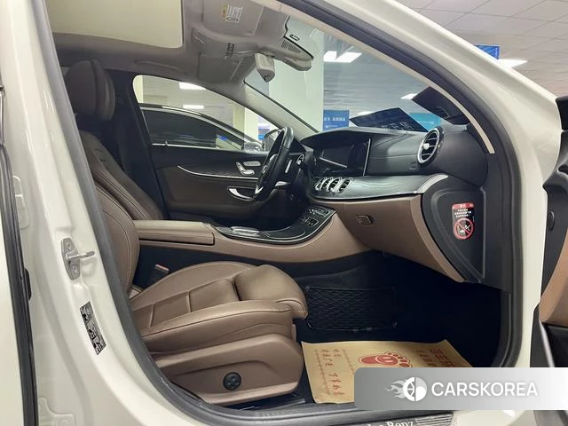Mercedes-Benz E-class id 4208674 из Китая 4