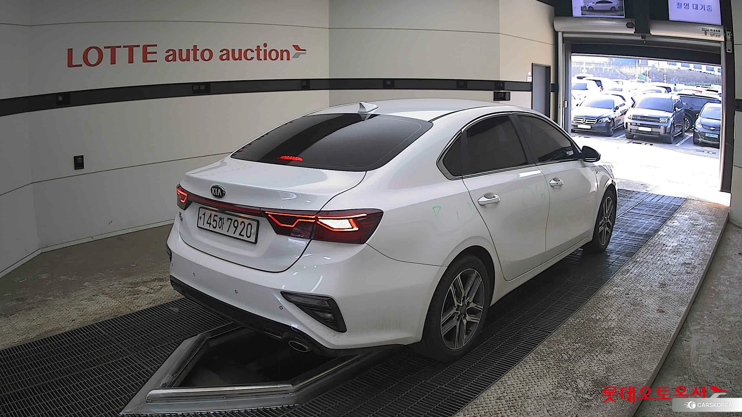 Kia K3 id 3882153 из Кореи 30