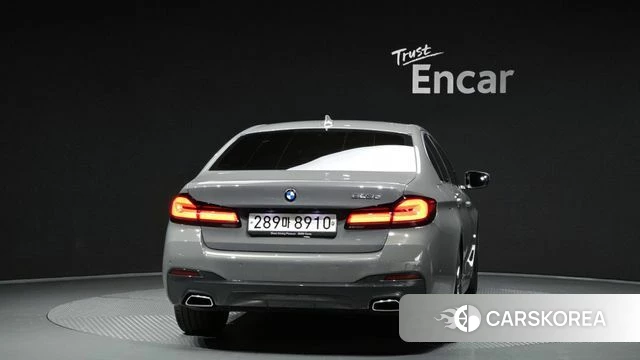 BMW 5 Series (G30) id 4604446 из Кореи 27