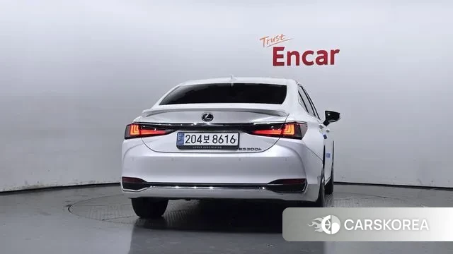 Lexus ES300h 7th generation id 3142134 из Кореи 14