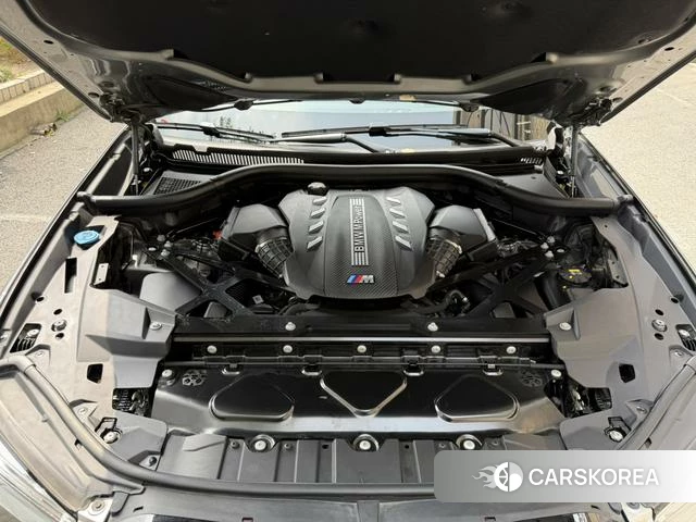 BMW X5 M id 4321015 из Китая 14