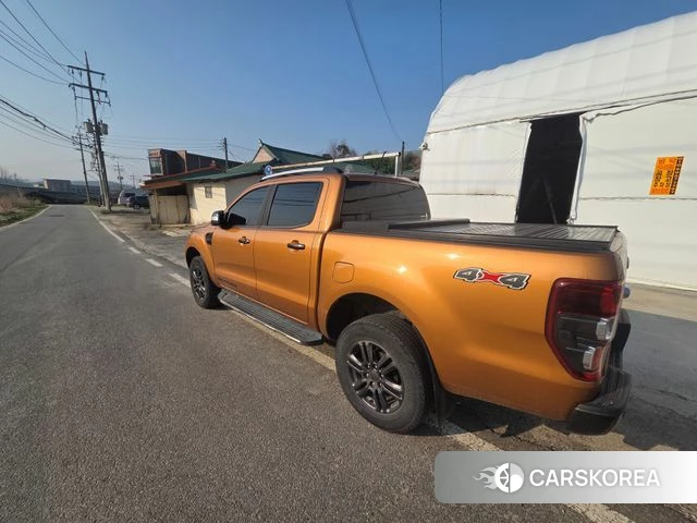 Ford Ranger 3rd Generation 2022 Оранжевый из Кореи, фото 4