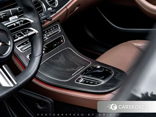 Mercedes-Benz E-class id 4241322 из Китая 8