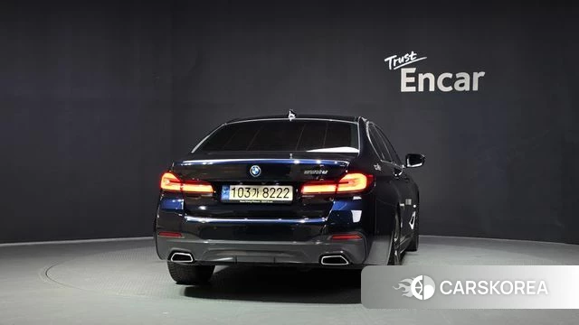 BMW 5 Series (G30) id 4585303 из Кореи 30