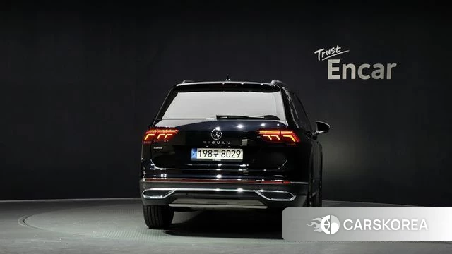 Volkswagen Tiguan Allspace id 3940783 из Кореи 14