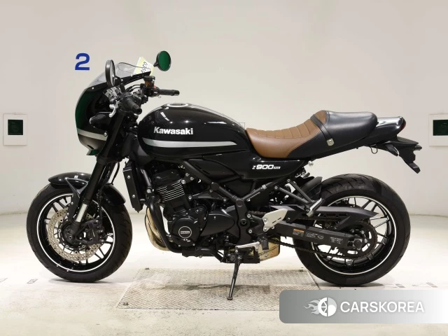Kawasaki Z900RS CAFE 2021 из Японии
