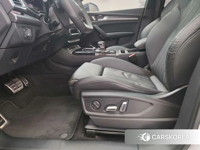Audi Q5L id 4261431 из Китая 27