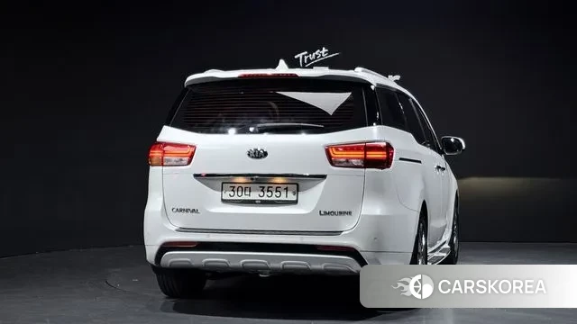 Kia All New Carnival id 3547596 из Кореи 14