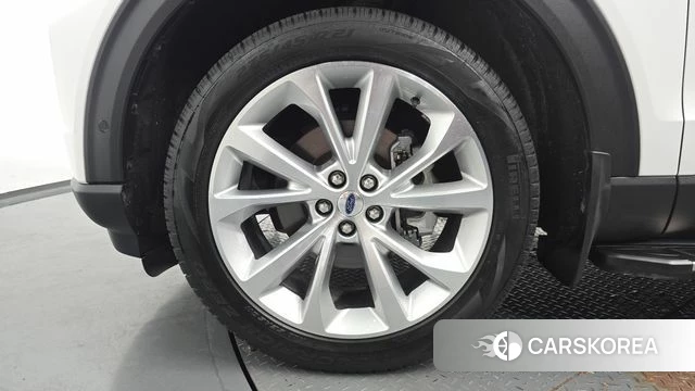 Ford Explorer 6th Generation id 4613565 из Кореи 26