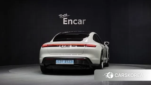 Porsche Taycan id 3488060 из Кореи 14