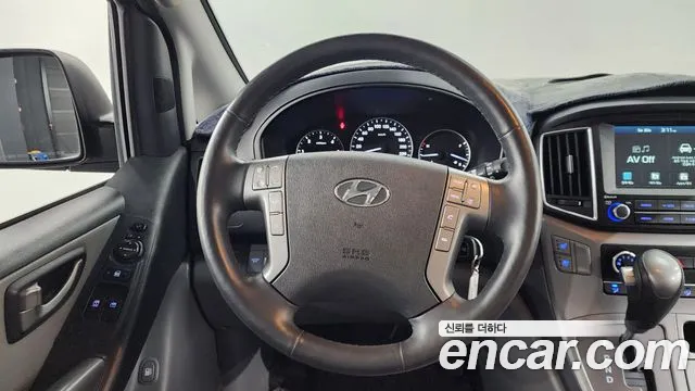 Hyundai The New Grand Starex id 2759414 из Кореи 14