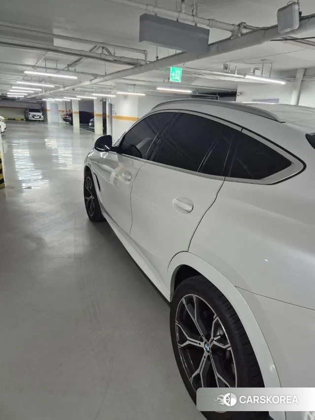 BMW X6 (G06) 2022 Белый из Кореи, фото 4