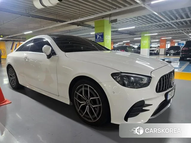 Mercedes-Benz E-Class W213 2022 Белый из Кореи, фото 4