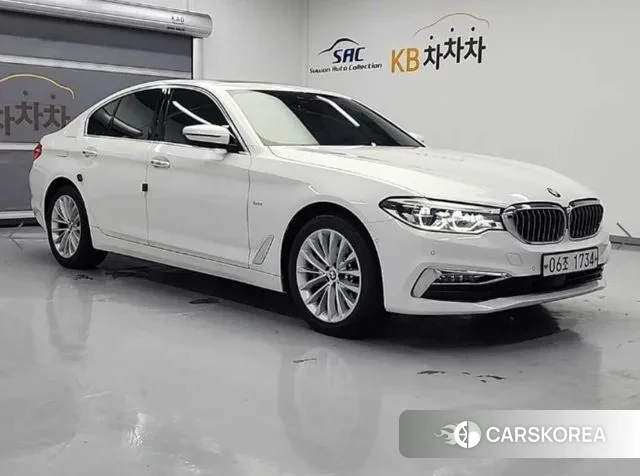 BMW 5 Series (G30) id 3766524 из Кореи 13
