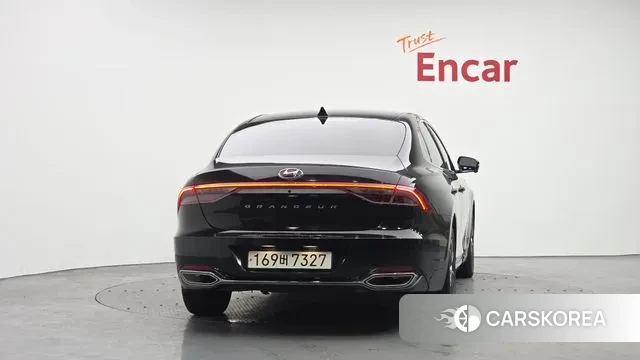 Hyundai The New Grandeur IG id 3597935 из Кореи 14