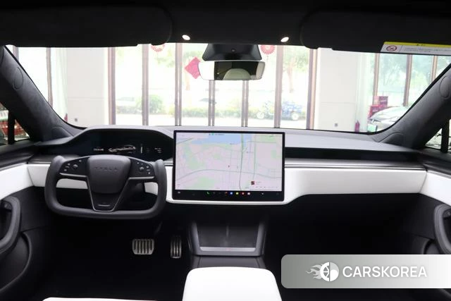 Tesla Model S id 3907836 из Китая 16