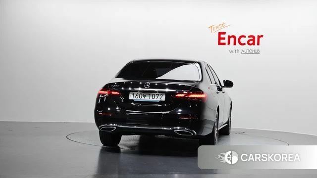 Mercedes-Benz E-Class W213 id 4186109 из Кореи 24