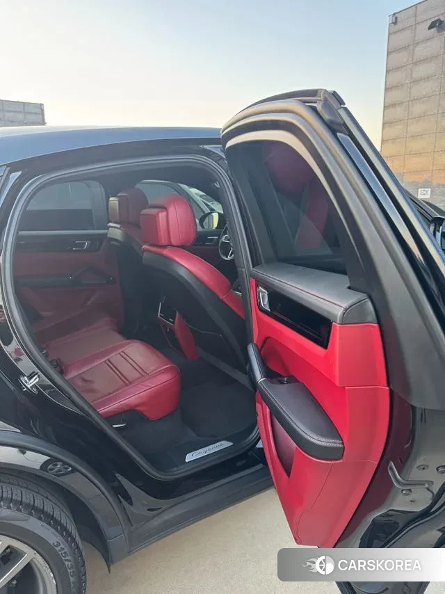 Porsche Cayenne (PO536) 2020 Черный из Кореи, фото 4