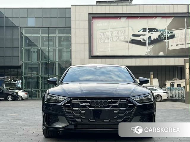 Audi A7L 2026 Черный из Китая, фото 4