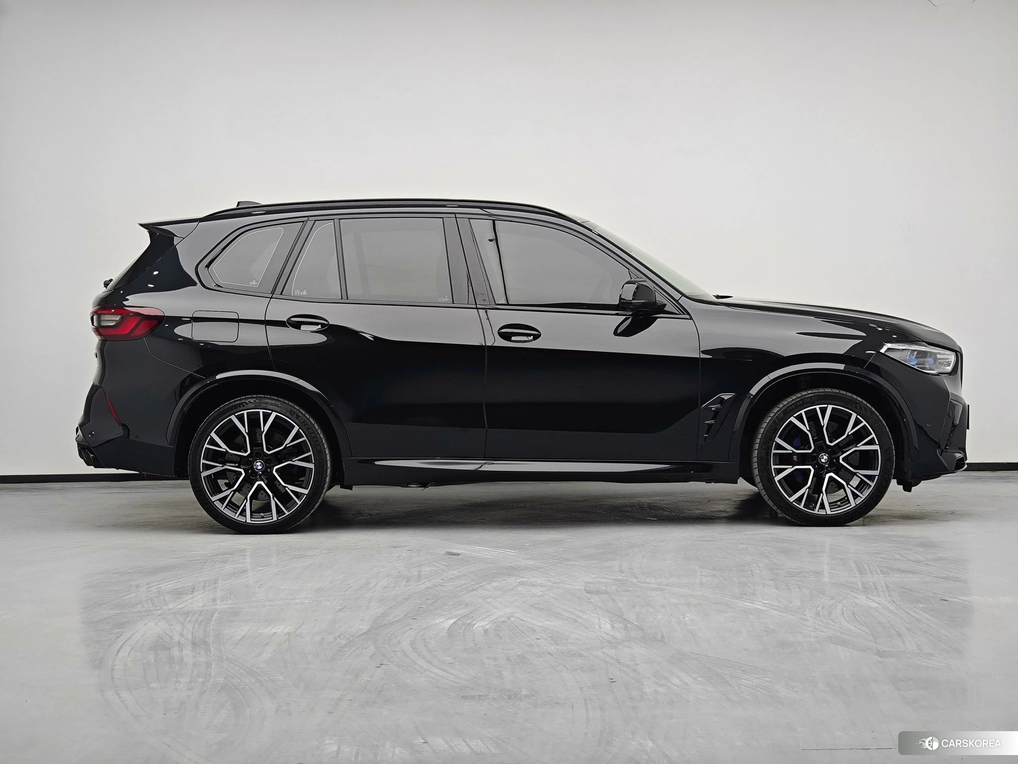 BMW X5 M id 4510635 из Китая 14