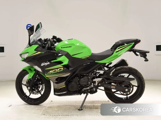 Проданный Kawasaki NINJA 400 2023 из Японии