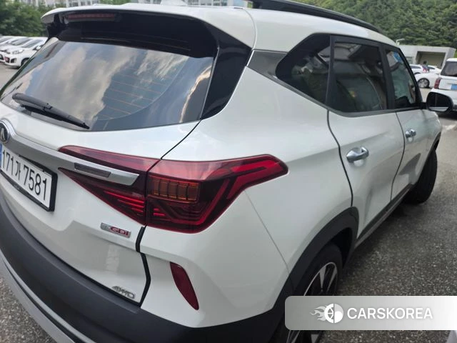 Kia Seltos id 4429217 из Кореи 8