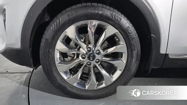 Kia The New Sorento id 3547541 из Кореи 14