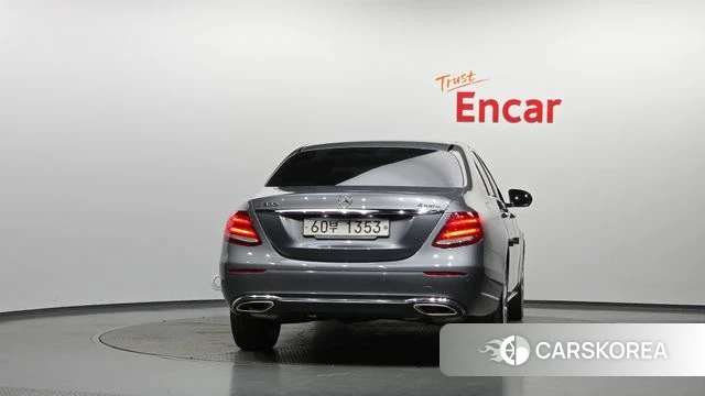 Mercedes-Benz E-Class W213 id 4907665 из Кореи 26