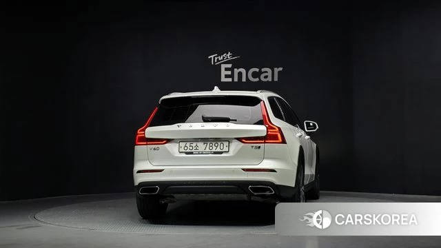 Volvo V60 Cross-Country 2nd Generation id 4530565 из Кореи 14