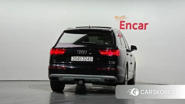Audi Q7 (4M) id 4750996 из Кореи 30