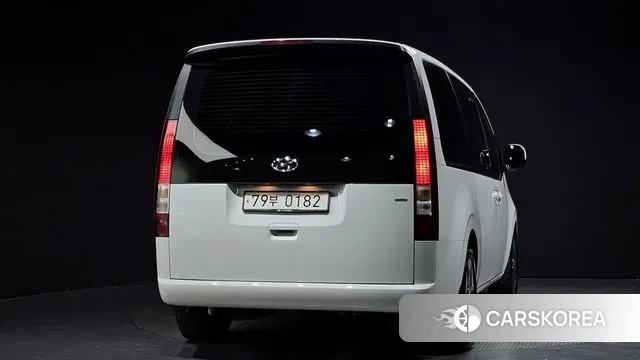 Hyundai Staria id 3571907 из Кореи 14