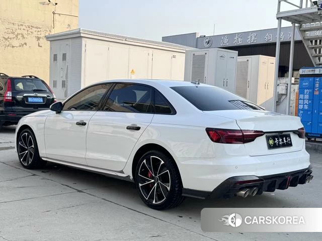 Audi A4L 2021 Белый из Китая, фото 4