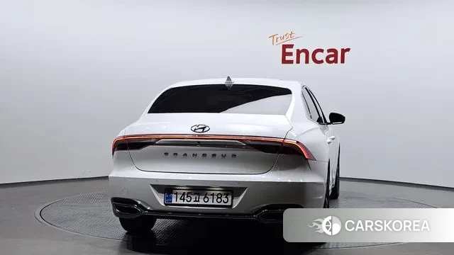 Hyundai The New Grandeur IG id 3182159 из Кореи 14