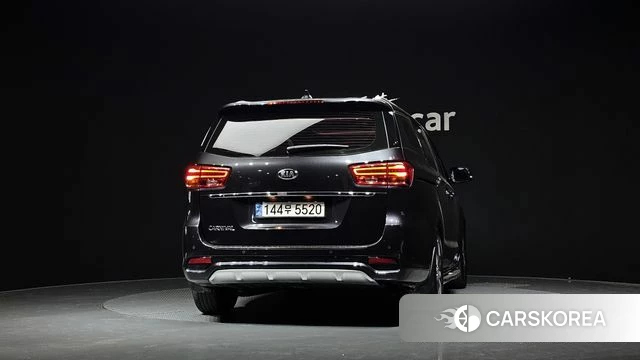 Kia The New Carnival id 4225675 из Кореи 25