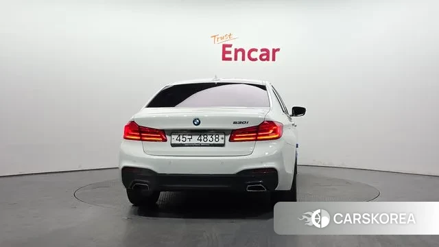 BMW 5 Series (G30) id 3583544 из Кореи 14