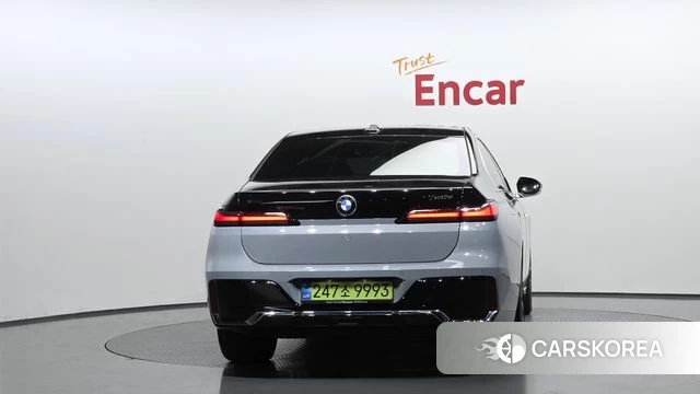 BMW 7 Series (G70) id 3890992 из Кореи 14