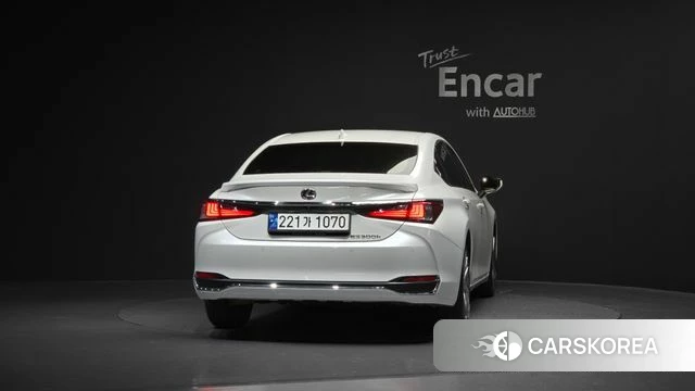 Lexus ES300h 7th generation id 3799107 из Кореи 14