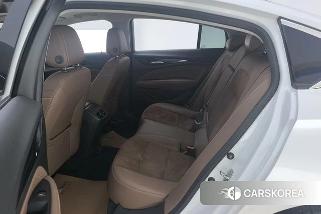 Buick Regal id 4253194 из Китая 11