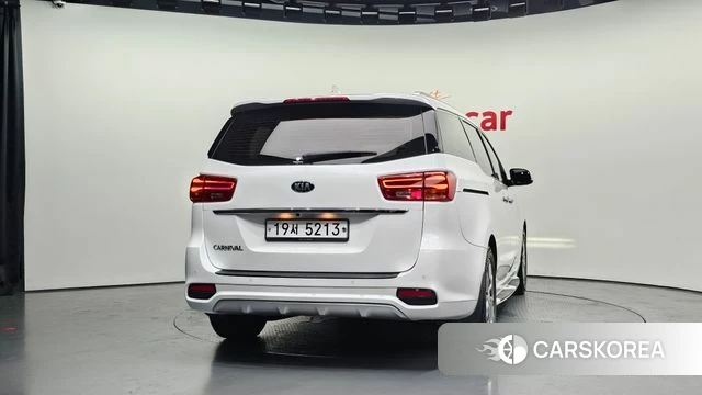 Kia The New Carnival id 4581831 из Кореи 14
