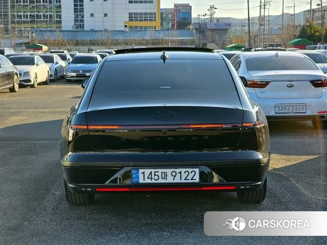 Hyundai Grandeur (GN7) id 3517704 из Кореи 14