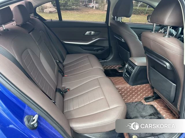 BMW 3 series id 4254249 из Китая 18