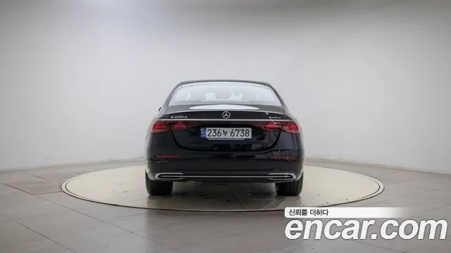 Mercedes-Benz E-Class W214 id 2878535 из Кореи 13